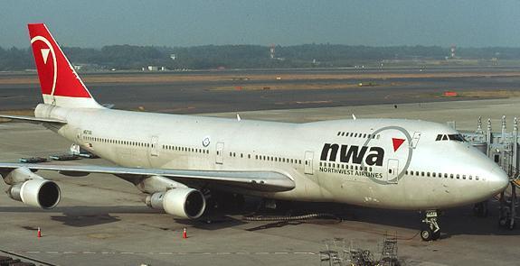[Boeing 747-200 Northwest Airlines]
